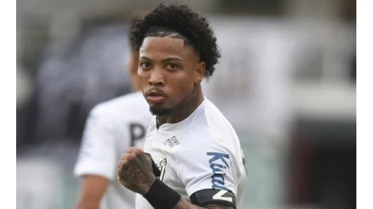 Marinho responde caso de racismo de gremista após goleada na Libertadores