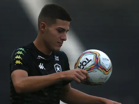 Romildo puxa a fila e Botafogo pode ter pacotão da base no Brasileiro