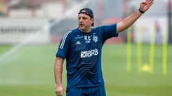 Ceni durante treinando no CT Ninho do Urubu — Foto: Marcelo Cortes/Flamengo