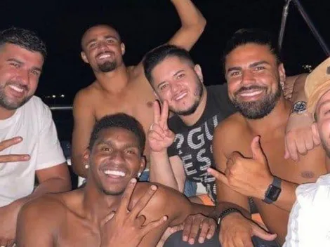 Hugo Souza curte folga em Angra e Nação agita a web com aglomeração