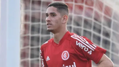 Praxedes retorna da seleção cheio de moral com Abel: “jogador de intensidade”