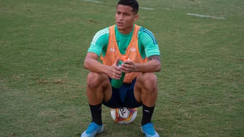 João Gomes pode ser titular contra o Bahia - Foto: Alexandre Vidal/Flamengo.