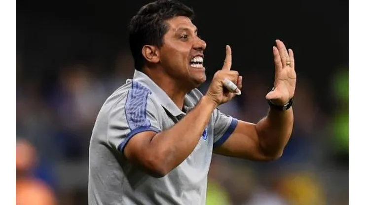 Sidnei Lobo admite que o Bahia lutará contra o rebaixamento