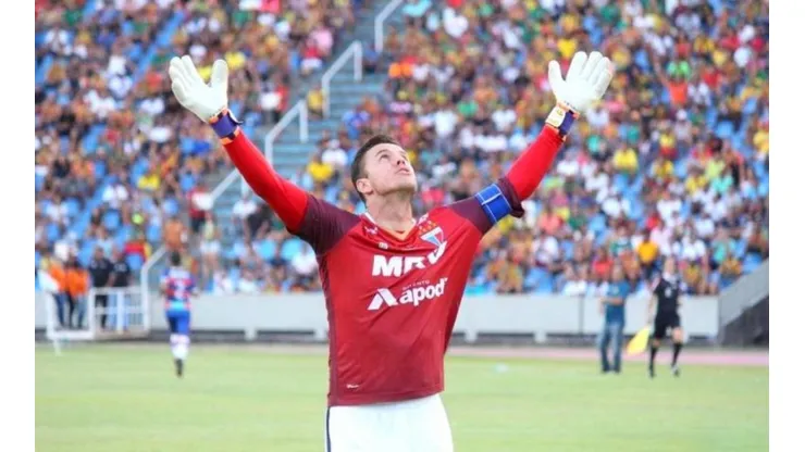 Fortaleza acerta permanência de Marcelo Boeck