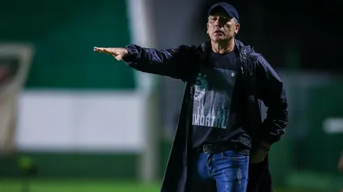 Renato lamenta empate com o Goiás, mas vê Brasileirão ainda em aberto