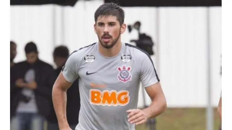 Bruno Mendez deve ser novidade no time. Divulgação