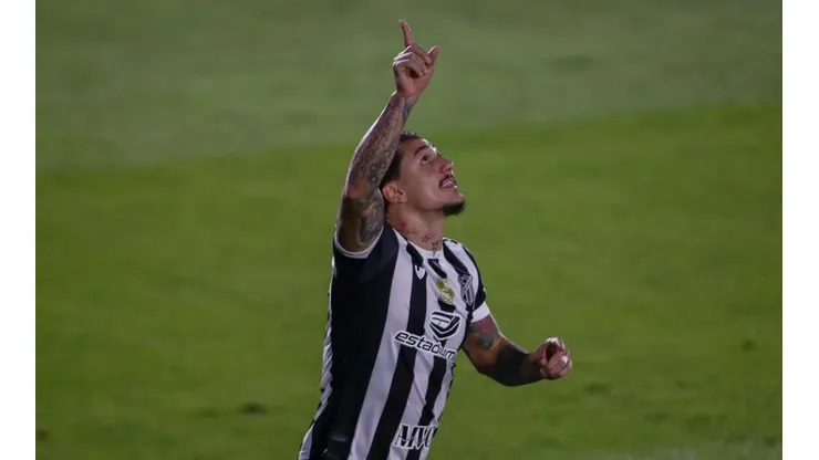 Vina vem jogando muito — Foto: Getty Images
