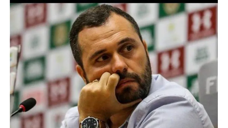 Flu negocia com volante de saída do Athletico. Divulgação