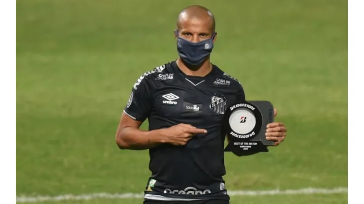 Renovação de Sanchéz e medalhão dependem do novo presidente, segundo Ximenes