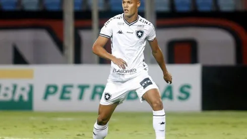 CBF nega liberação de Sousa e Botafogo fica sem opções para zaga