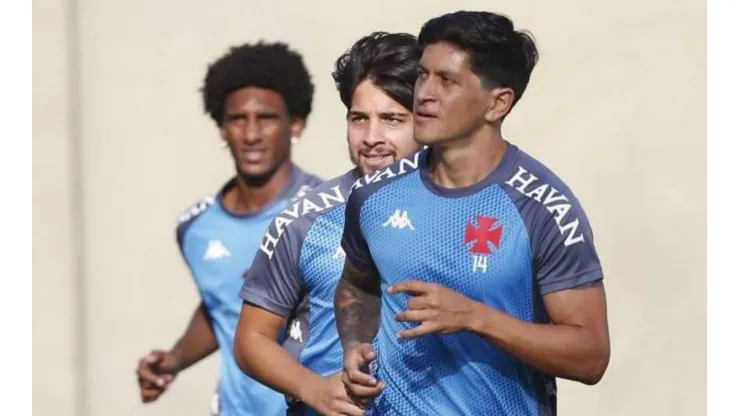 Clube dos EUA abre negociação e Vasco fica próximo de perder líder no Brasileiro