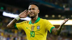 Casagrande se revolta com a não indicação de Neymar ao prêmio de melhor do mundo da Fifa