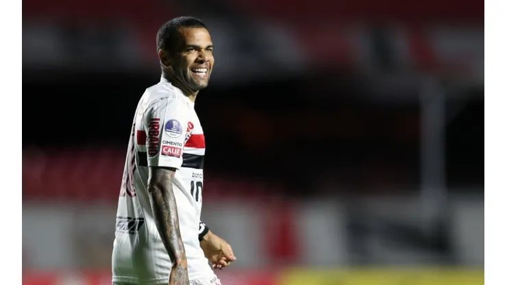Daniel Alves é um dos principais jogadores do SPFC — Foto: Getty Images