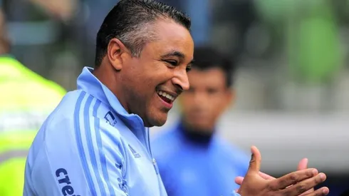 Roger Machado surpreende e diz que aceitaria treinar o Internacional