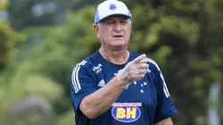 Técnico vê salários atrasados no elenco - Foto: Gustavo Aleixo/Cruzeiro.