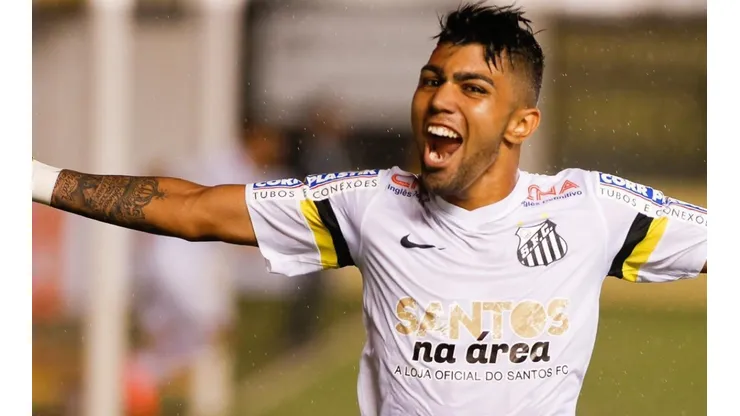 Gabigol na época do Santos — Foto: Getty Images