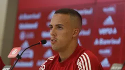 Garoto perdeu pênalti contra o Boca Juniors — Foto Ricardo Duarte/Internacional