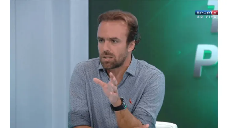 Jornalista sugere que Flamengo é beneficiado e Roger Flores se revolta no Seleção SporTV