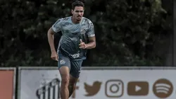 Veríssimo se irrita com Rollo e pede para não enfrentar o Grêmio