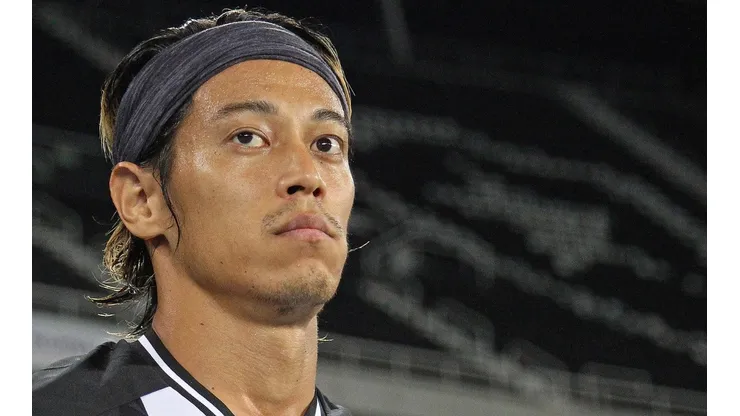 Honda desiste de ir embora e assegura permanência no Botafogo