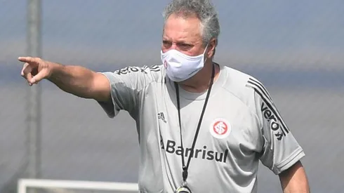 Abel está muito pressionado no cargo - Foto: Ricardo Duarte/Internacional.