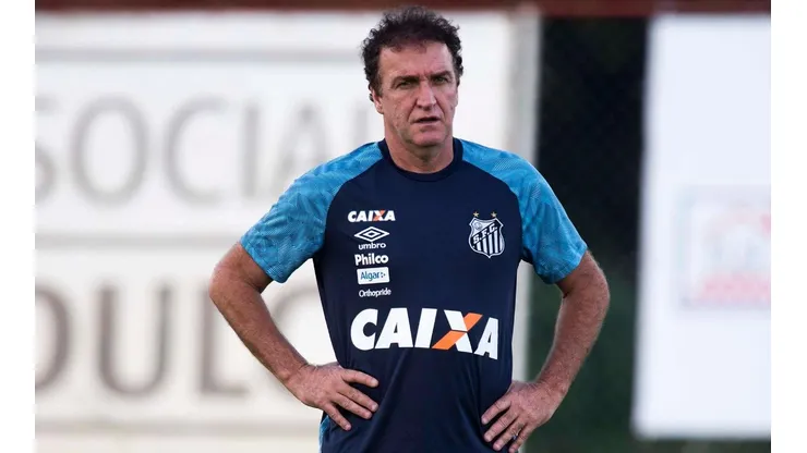 Cuca faz sucesso no Peixão — Foto: Ivan Storti/Santos FC
