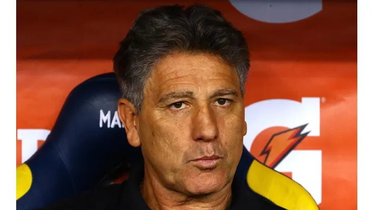 Renato demonstra mágoa por críticas e exalta grupo do Grêmio