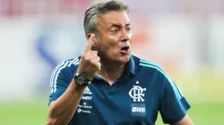 Dome externa irritação e peita Fla por atraso na rescisão de R$ 12 milhões