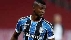 Presidente do Cruzeiro admite baixar valor de Orejuela e anima Grêmio: "Tem que ter desconto"