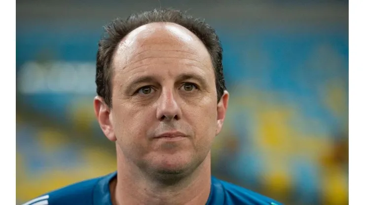 Após coletiva de Ceni, diretoria do Fla faz reunião nos bastidores e indica futuro do treinador