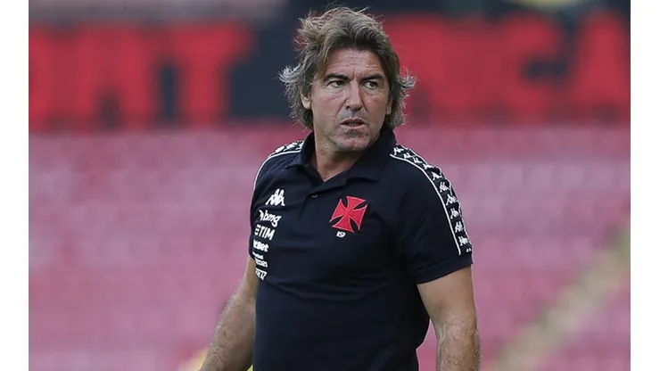 Sá Pinto vem sendo bastante criticado pela torcida - Foto: Rafael Ribeiro/Vasco.