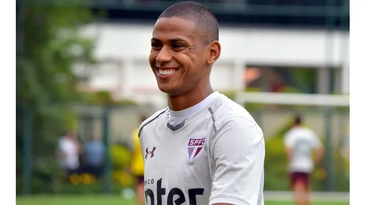 Bruno Alves deve ser titular - Foto: Rubens Chiri/São Paulo FC.