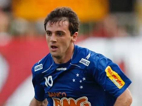 Empresário de Montillo não descarta volta do meia ao Brasil