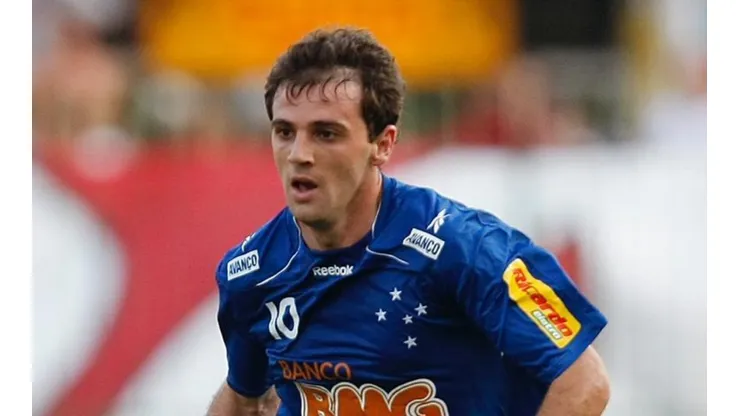 Montillo fez muito sucesso na Raposa — Foto: Getty Images