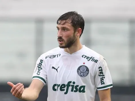 Viña na lateral: Abel esboça escalação do Palmeiras