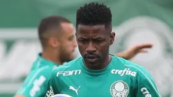 Palmeiras atende torcida e rescinde com Ramires