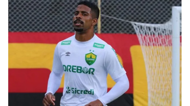 Hayner foi desejado por Campello - Divulgação/Cuiabá.