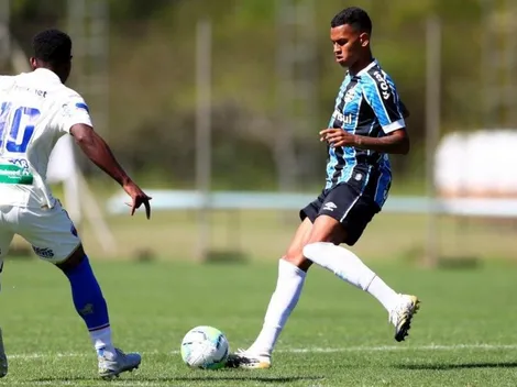 Grêmio renova com volante do time de transição e eleva multa rescisória