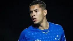 Patrick Brey vai mal e Matheus Pereira retorna à lateral esquerda