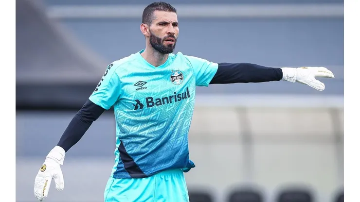 Vanderlei pede pés no chão para o elenco - Foto: Lucas Uebel/Grêmio.