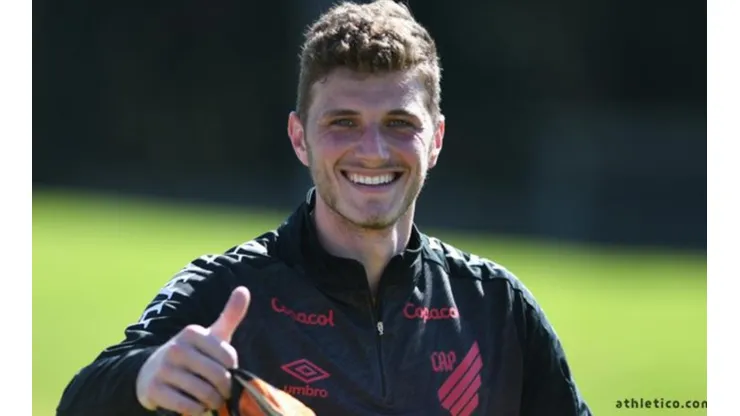 Bento: chance na Libertadores (Foto: Divulgação/Athletico Paranaense)