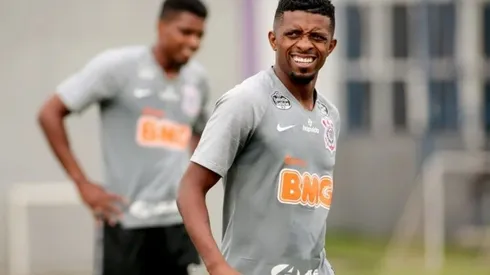 Cafú tem concorrente no ataque. Corinthians/Divulgação