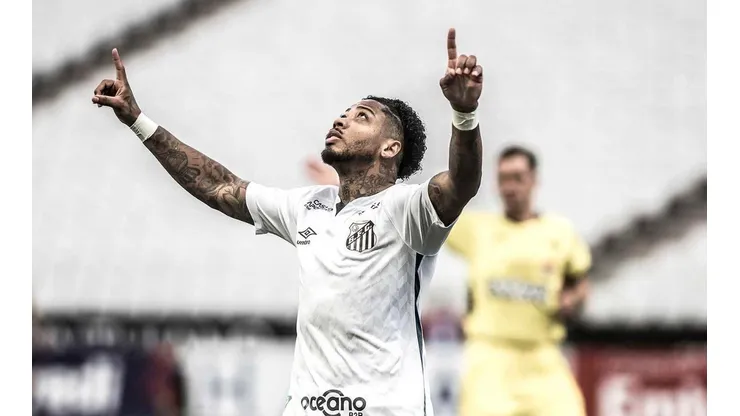 Escalação do Santos tem Marinho de volta ao ataque e novidades no meio- campo