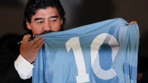 Veja todos os gols de Maradona pelo Napoli - (Getty Images)