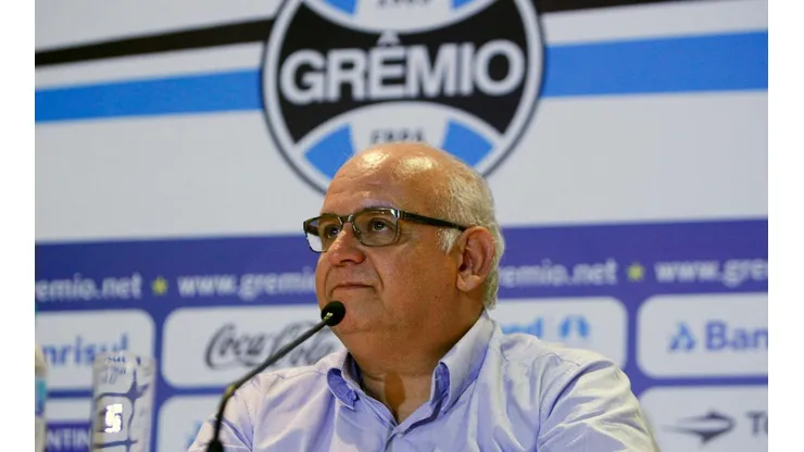 Romildo deu uma "cutucada" antes da disputa pela vaga na final - Foto: Lucas Uebel/Grêmio.