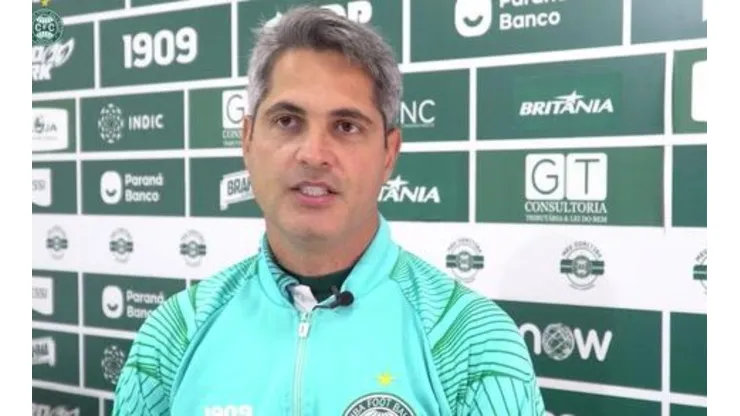 Rodrigo Santana busca 'desculpa' para derrota do Coritiba