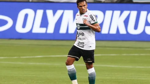 Com tranquilidade, Flamengo vence o Coritiba por 3 a 1 no Maracanã