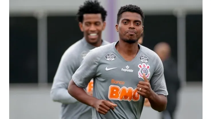 Jemerson testa positivo para COVID-19 e é mais uma baixa para Mancini
