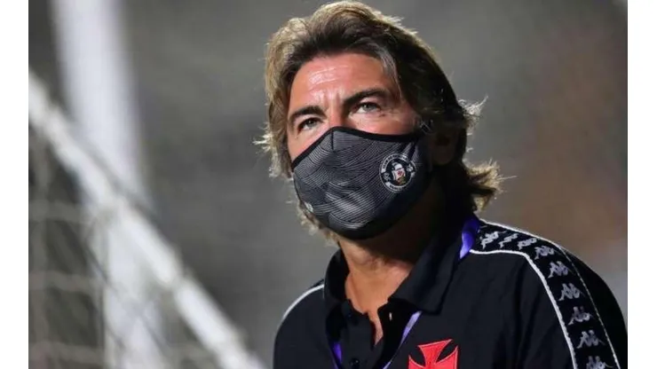 Sá Pinto minimiza partida tenebrosa do Vasco