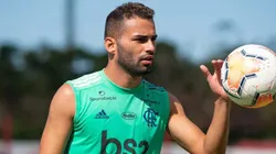 Thiago Maia passará por cirurgia; médico do Flamengo detalha “lesão complexa e grave”
